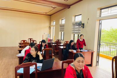 Trường Tiểu học Xuân Phú tổ chức tập huấn “Bồi dưỡng nâng cao năng lực dạy học môn Tiếng Việt cấp Tiểu học nội dung dạy viết đoạn văn, bài văn