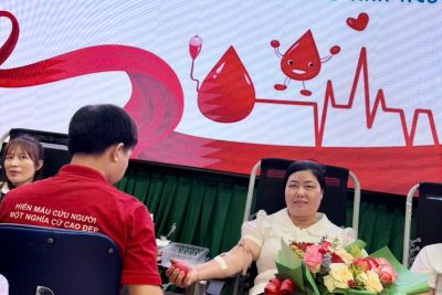 Hiến giọt máu đào – Trao đời sự sống